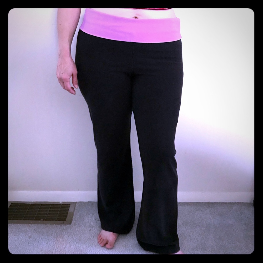 VS Black & Purple Foldover Flare Leg Yoga Pants